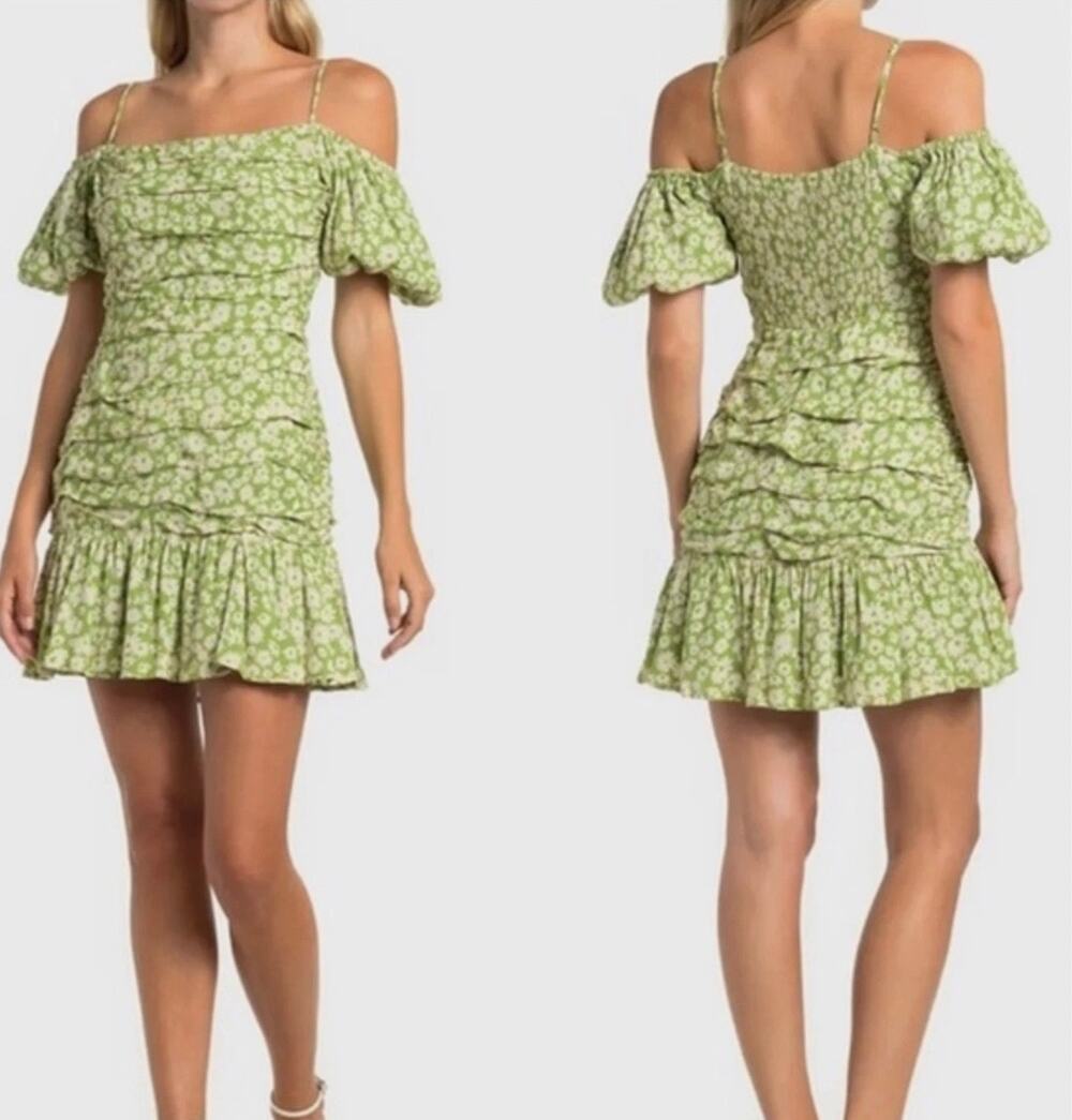 ASTR Womens M Green Ditsy Floral Off Shoulder Puff Sleeve Tiered Mini Dress NEW